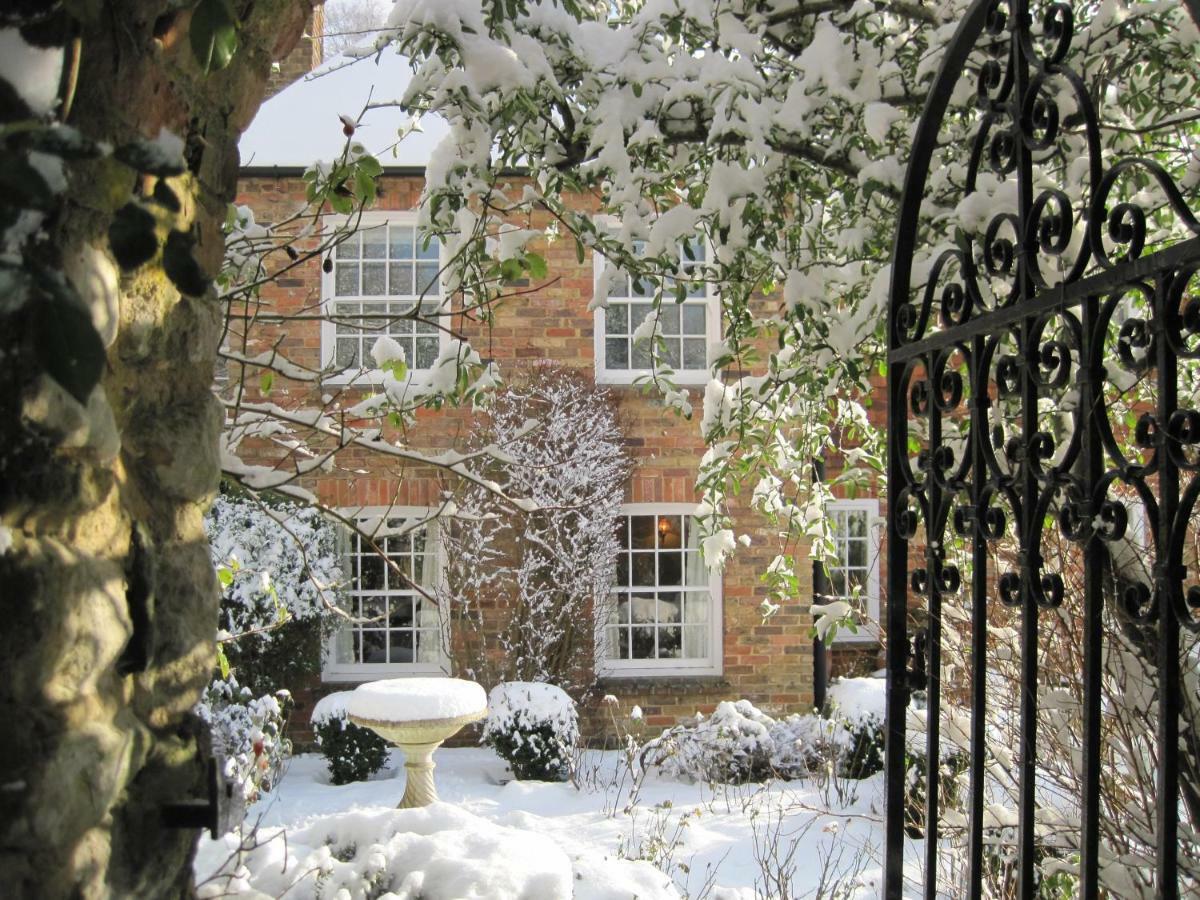 Tilford Mill Cottage Farnham  Buitenkant foto