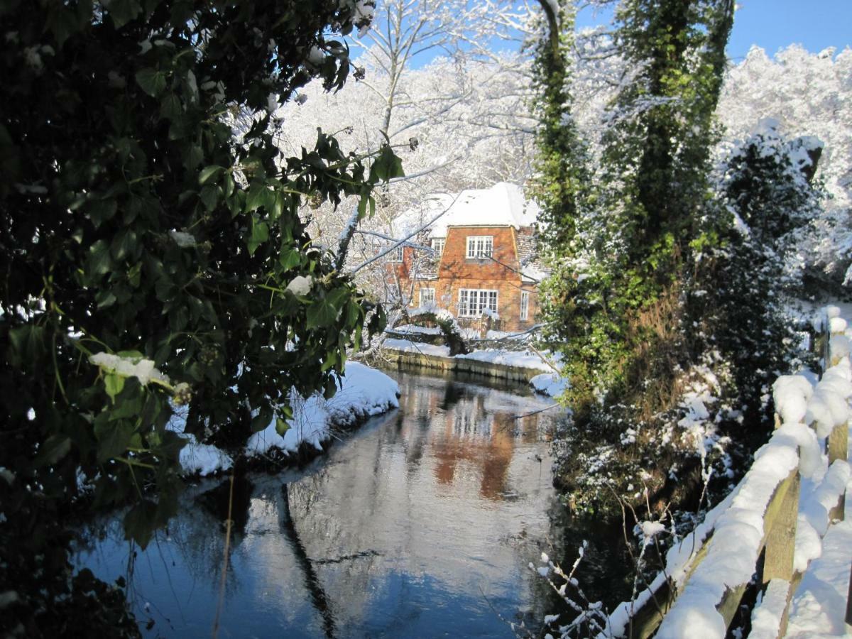 Tilford Mill Cottage Farnham  Buitenkant foto