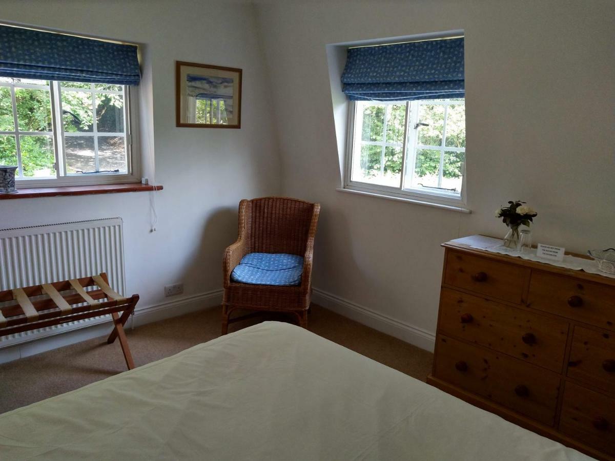 Tilford Mill Cottage Farnham  Buitenkant foto